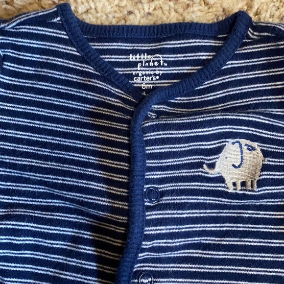 Excellent condition Little Planet organic elephant long-sleeved footed onesie - Picture 2 of 3